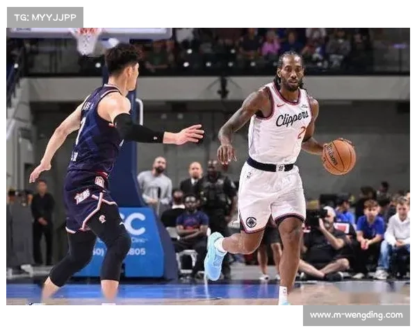 快船新援闪耀登场保罗火力全开连中四记三分科林斯空接暴扣引爆全场